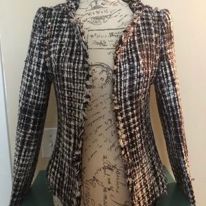 Urban Outfitters Blazer in size XS. Great condition. Worn once.